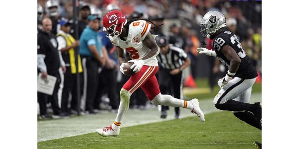 La racha de 14 victorias consecutivas de los Kansas City Chiefs establece un récord para el equipo La racha de 14 victorias consecutivas de los Kansas City Chiefs establece un récord para el equipo
